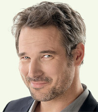 “Elle m'a tout de suite donné sa carte.”